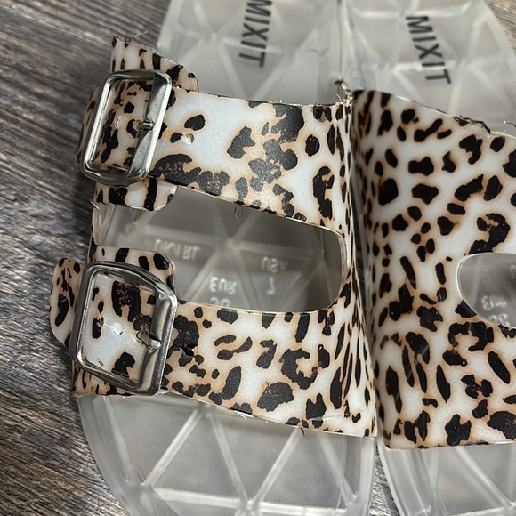 Women sleepers - Picture 2 of 6